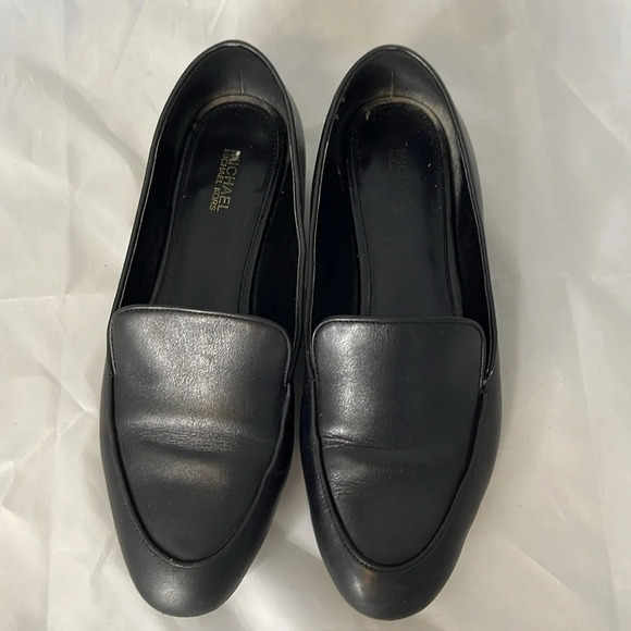 MICHAEL Michael Kors Black Genuine Leather Flat Loafers Gold Logo Heel Size 8M - Picture 7 of 13